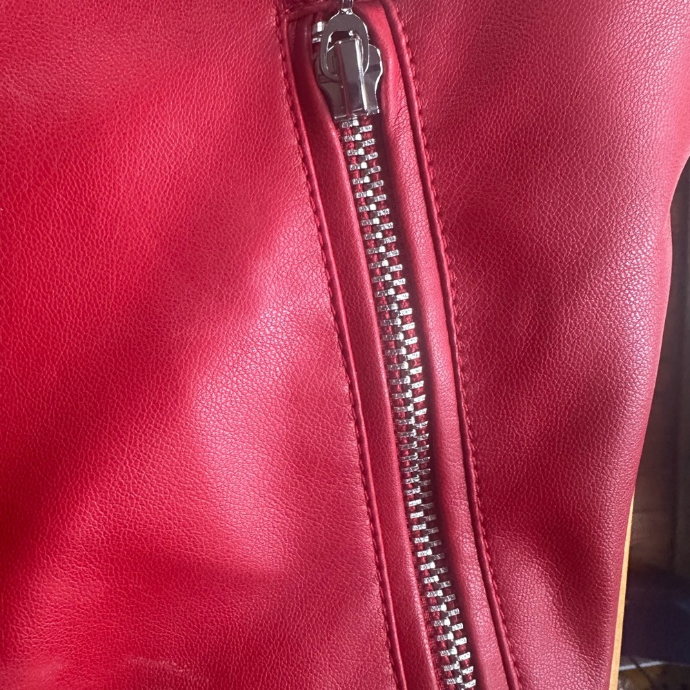 ZARA Women's Red Faux Leather Zip-Front Jacket - Picture 4 of 10